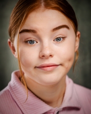 NE1 | KatieR Head Photo